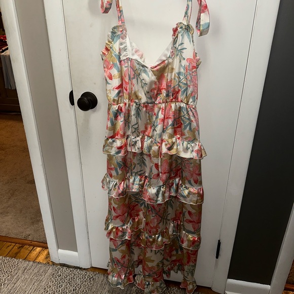 COPY - Pink Lilly Midi Dress - Picture 4 of 7